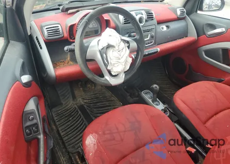 2009 Smart Fortwo Pure z USA, uszkodzony, nr VIN WMEEJ31X89K298011